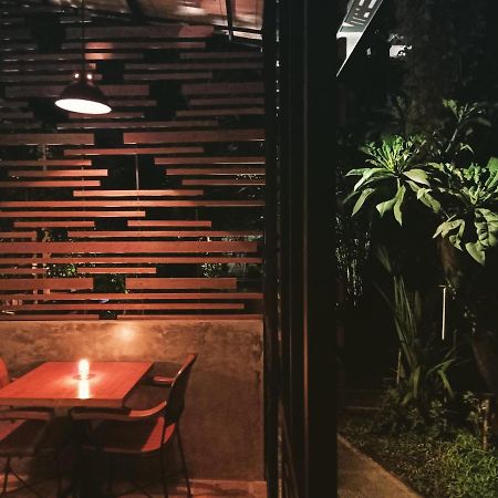 Апартаменты In Da Garden Убуд Экстерьер фото